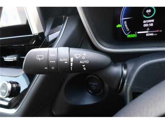 COROLLA CROSS HYBRID
