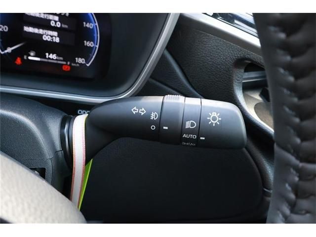 COROLLA CROSS HYBRID