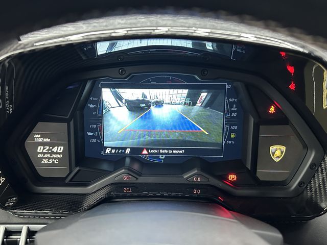 LAMBORGHINI Aventador