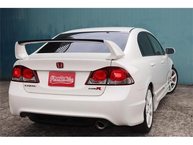 CIVIC sedan