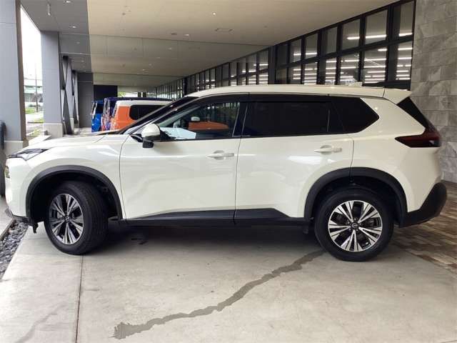 X-TRAIL HYBRID 2WD