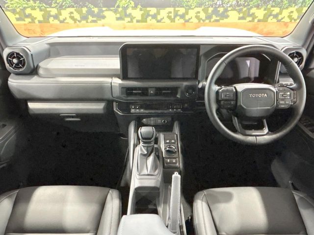 LANDCRUISER FJ