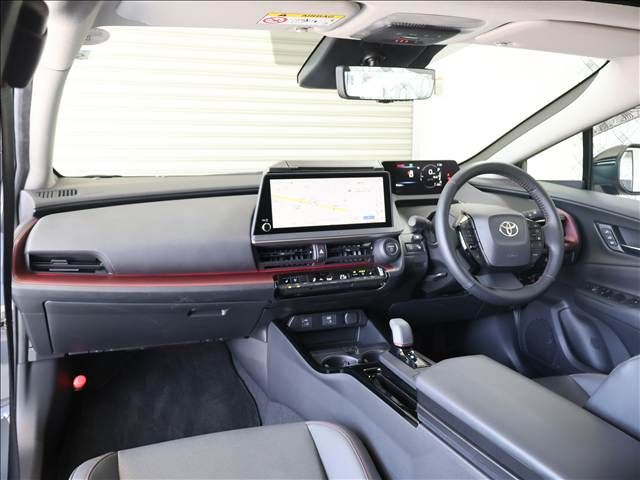PRIUS PHV