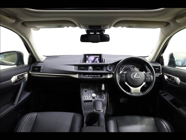 LEXUS CT200h