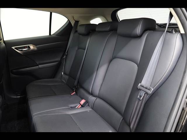 LEXUS CT200h
