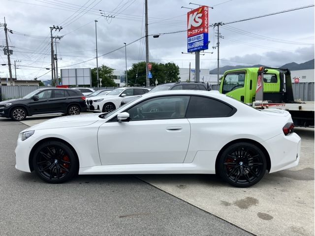 BMW M2 coupe