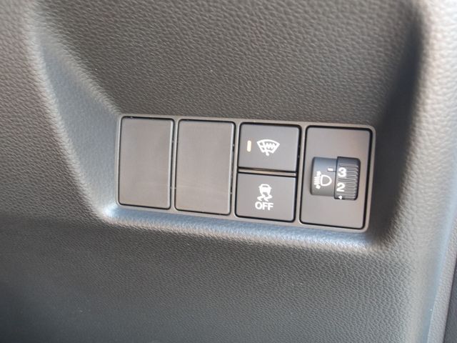 FIT e:HEV 4WD