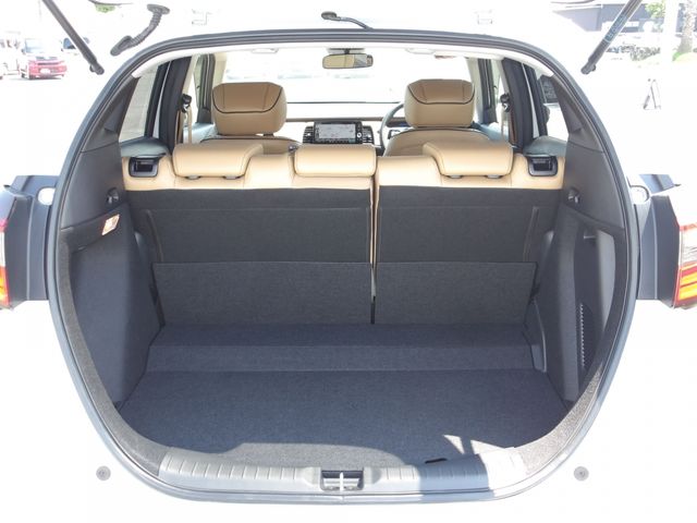 FIT e:HEV 4WD