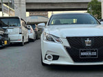 CROWN sedan