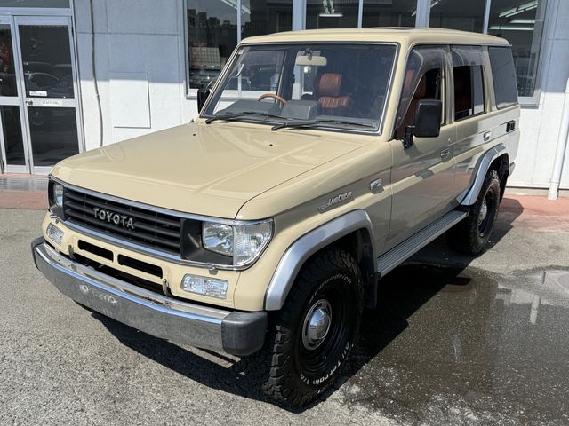 LANDCRUISER PRADO