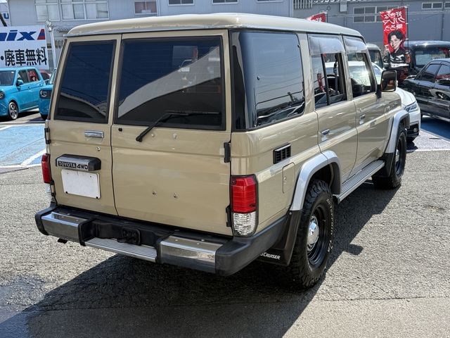 LANDCRUISER PRADO