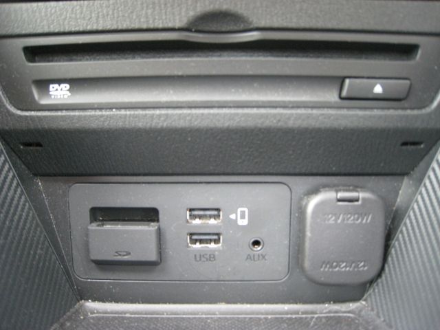 MAZDA2