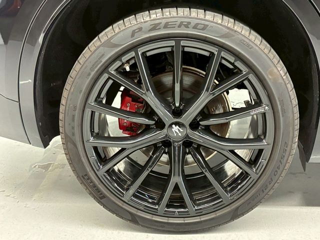 MASERATI Grecale