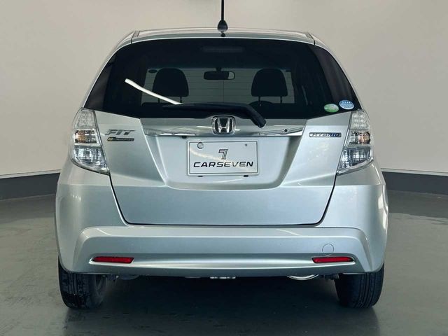 FIT HYBRID