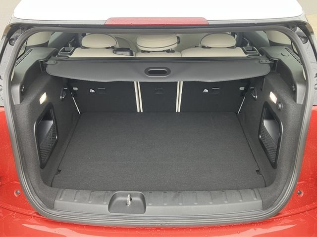 MINI COOPER D CLUBMAN