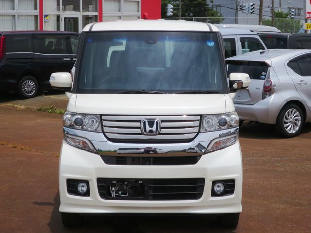 N BOX CUSTOM 4WD