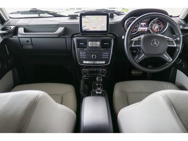MERCEDES BENZ G class