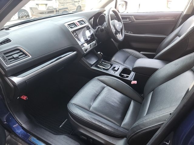 LEGACY OUTBACK