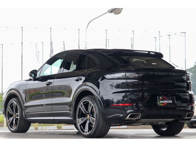 PORSCHE Cayenne coupe