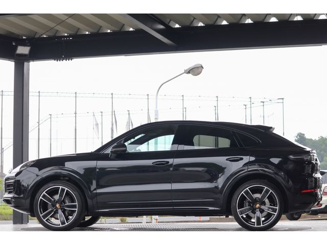 PORSCHE Cayenne coupe