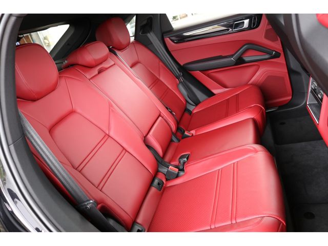 PORSCHE Cayenne coupe