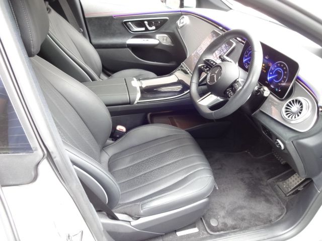 MERCEDES BENZ EQE