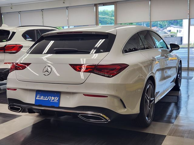 MERCEDES BENZ CLA Shooting Brake