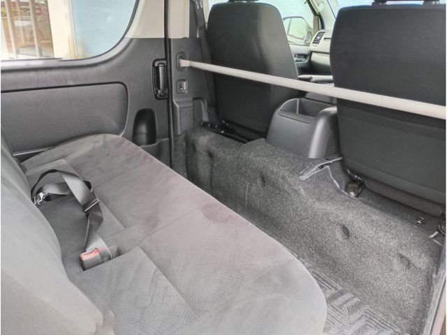 HIACE van 4WD
