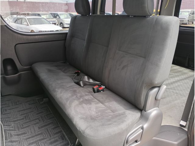 HIACE van 4WD
