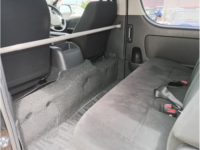 HIACE van 4WD