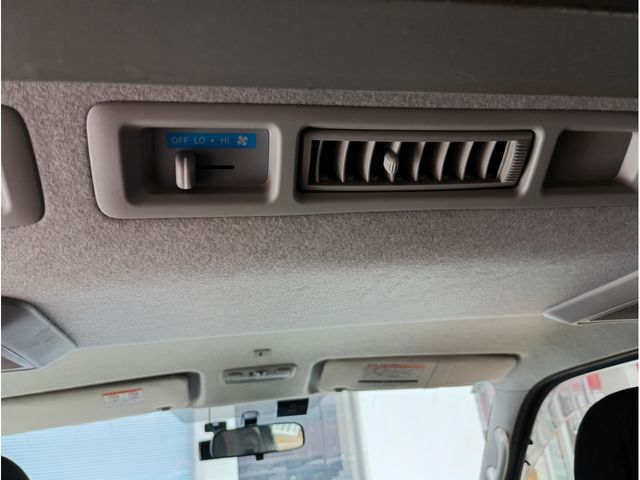 HIACE van 4WD