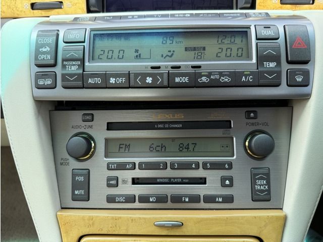 LEXUS SC430