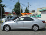 CROWN sedan hybrid
