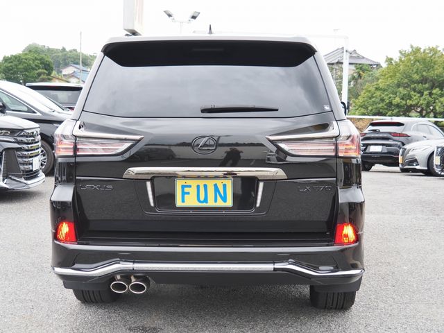 LEXUS LX570 AWD