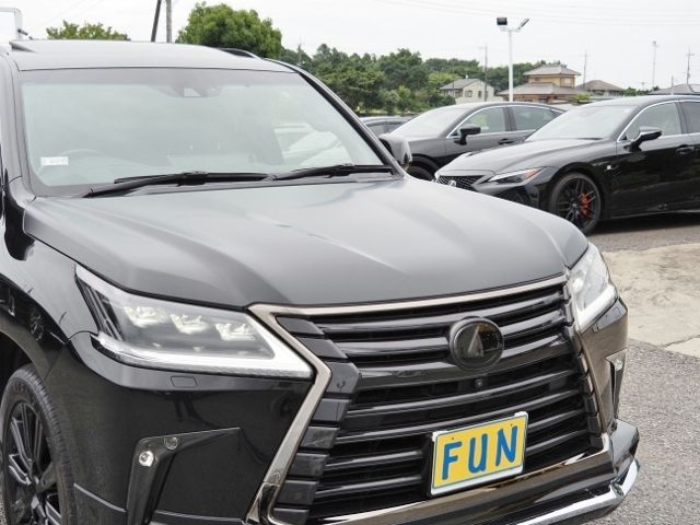 LEXUS LX570 AWD