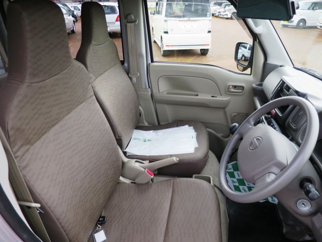 NV100 CLIPPER 4WD