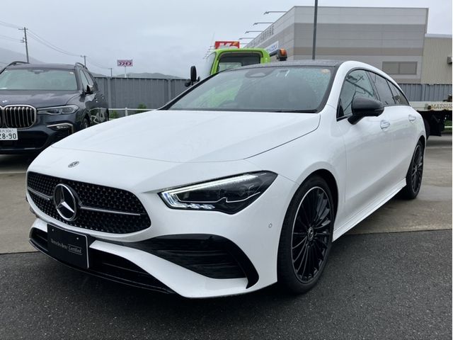 MERCEDES BENZ CLA Shooting Brake
