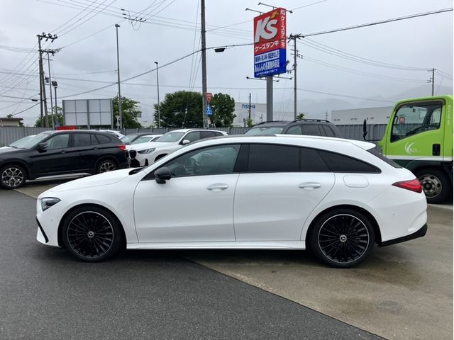 MERCEDES BENZ CLA Shooting Brake