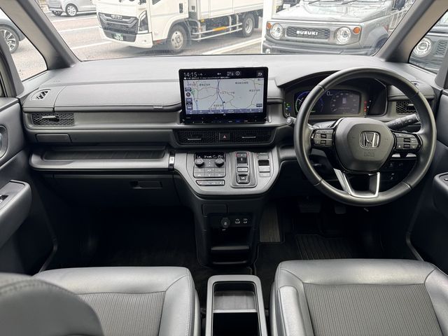 STEPWAGON e:HEV SPADA