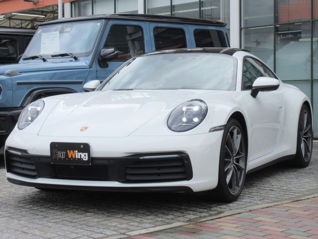 PORSCHE 911