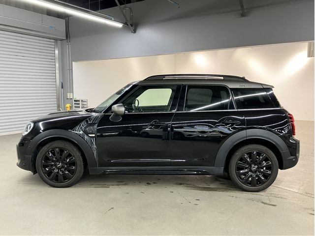 MINI COOPER D CROSSOVER