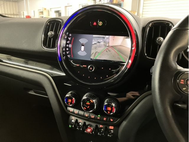 MINI COOPER D CROSSOVER
