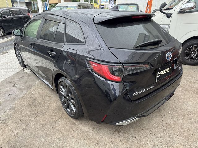 COROLLA TOURING HYBRID