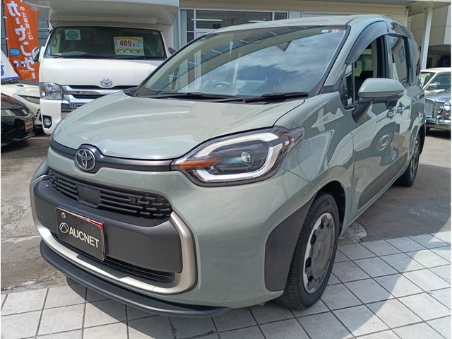 SIENTA HYBRID