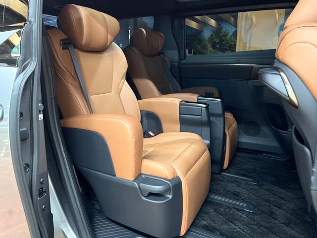 VELLFIRE  HYBRID