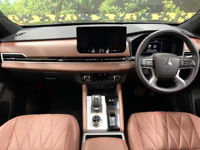OUTLANDER PHEV