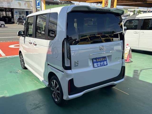 N BOX CUSTOM