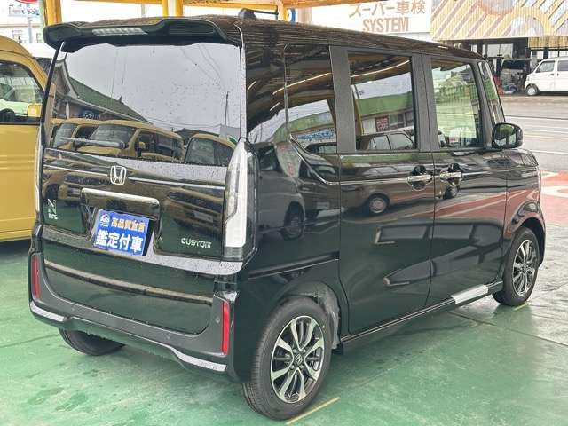 N BOX CUSTOM