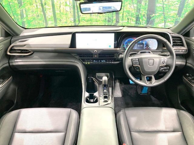 CROWN SPORT