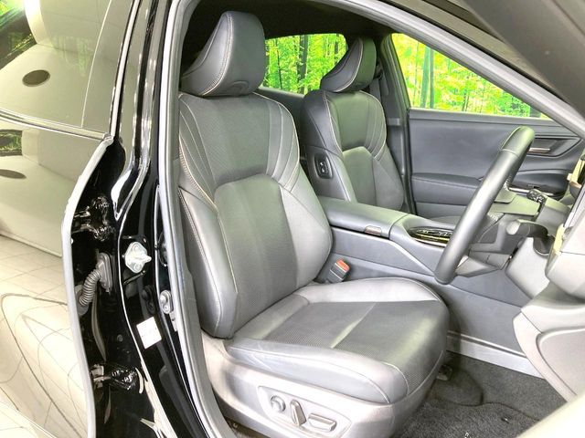 CROWN SPORT